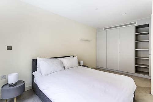Modern Shoreditch Apartment