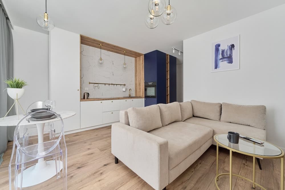 Riverside Studio by Renters