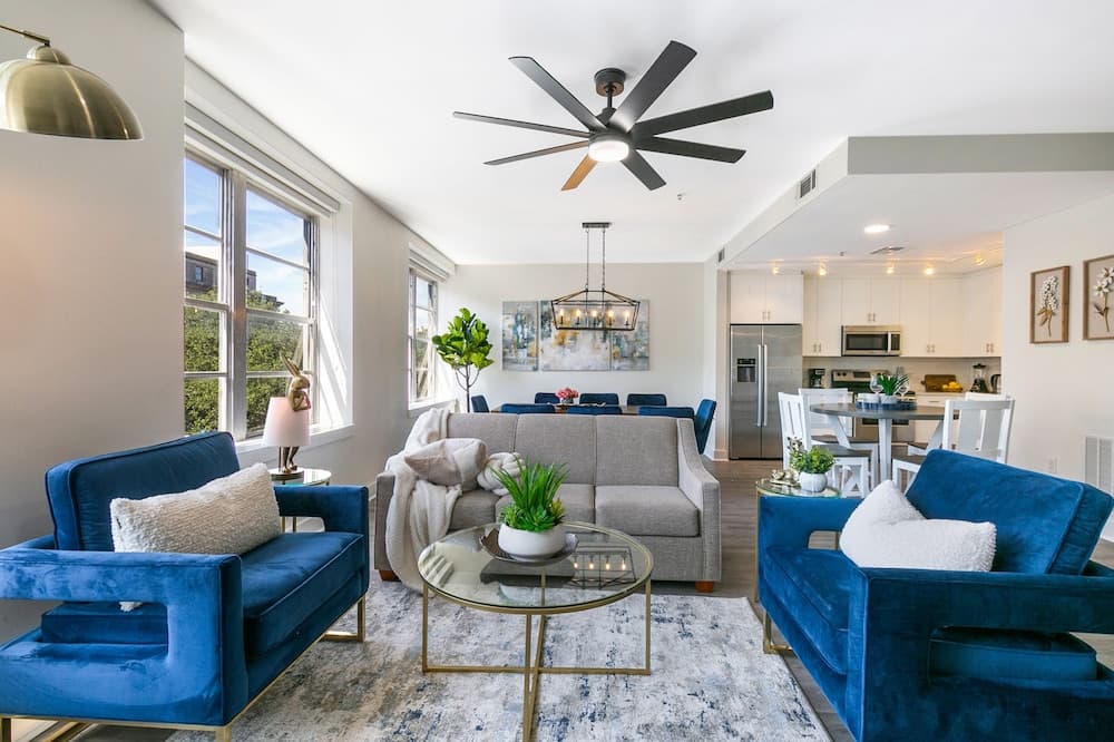 Modern 4BR Condo in the Heart of NOLA
