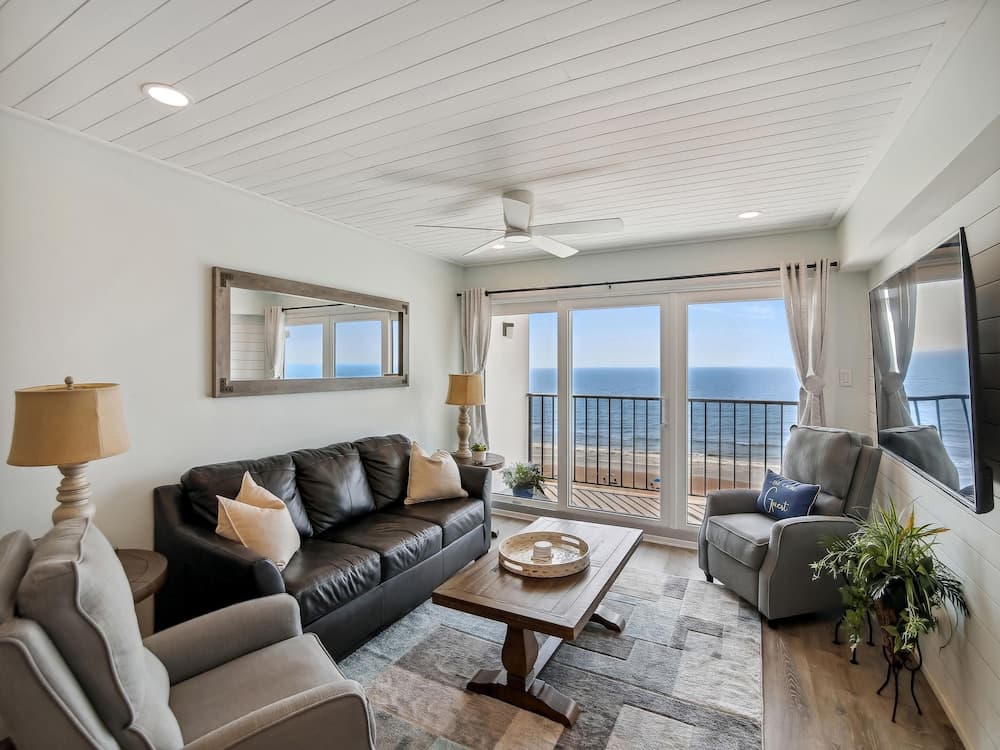 By The Sea Resort 806 - Shekinah By The Sea