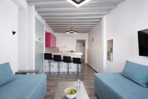 Hosting Moments Mykonos Town Apartment