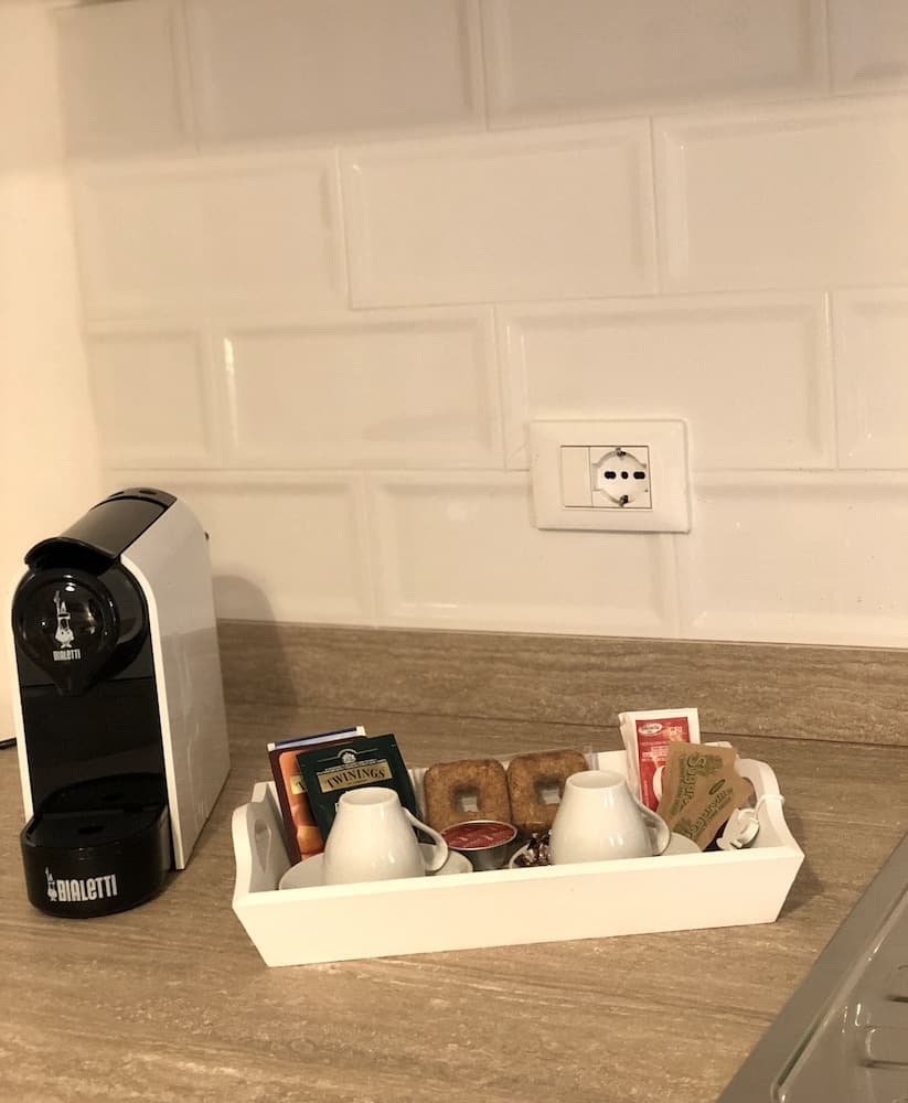 Kahve ve/veya kahve makinesi