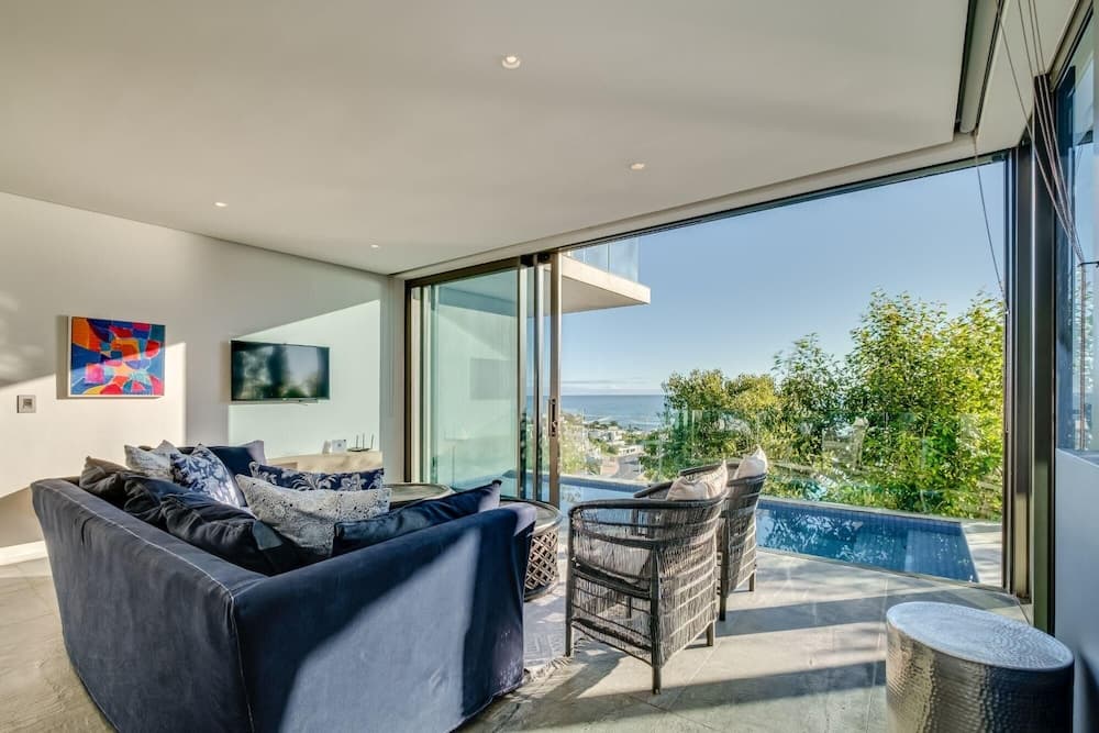 Unique Camps Bay Apartment w Private Pool Coral Sea