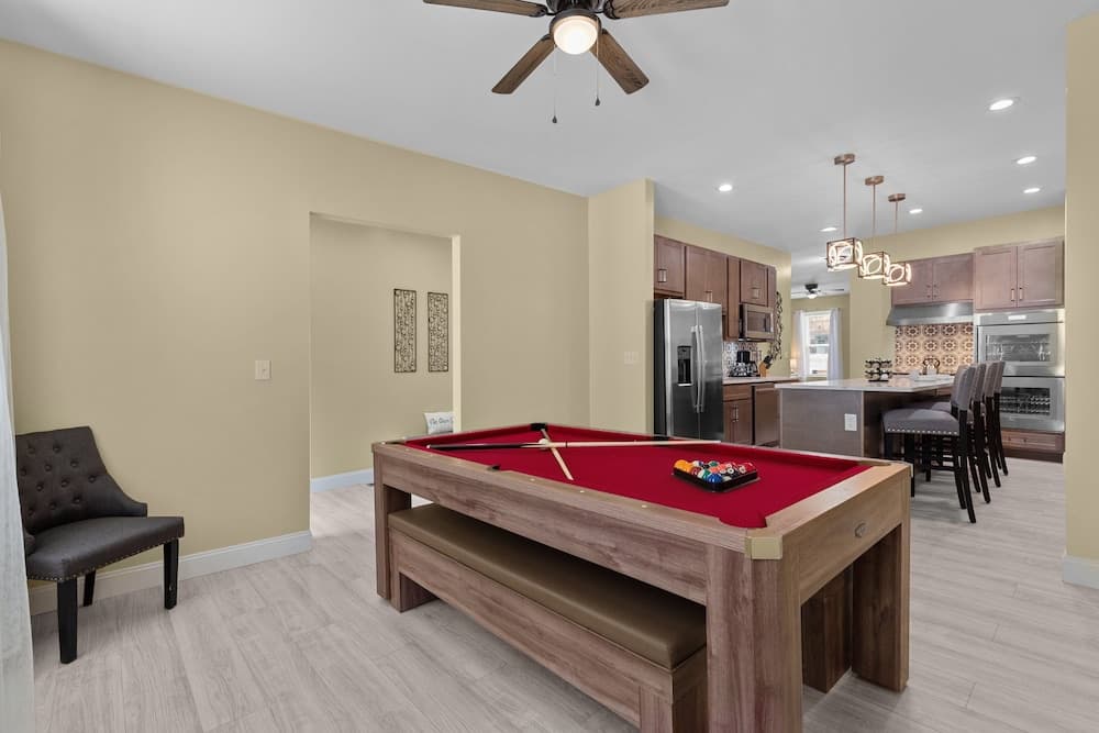 Red Brick Hideaway | JZ Vacation Rentals