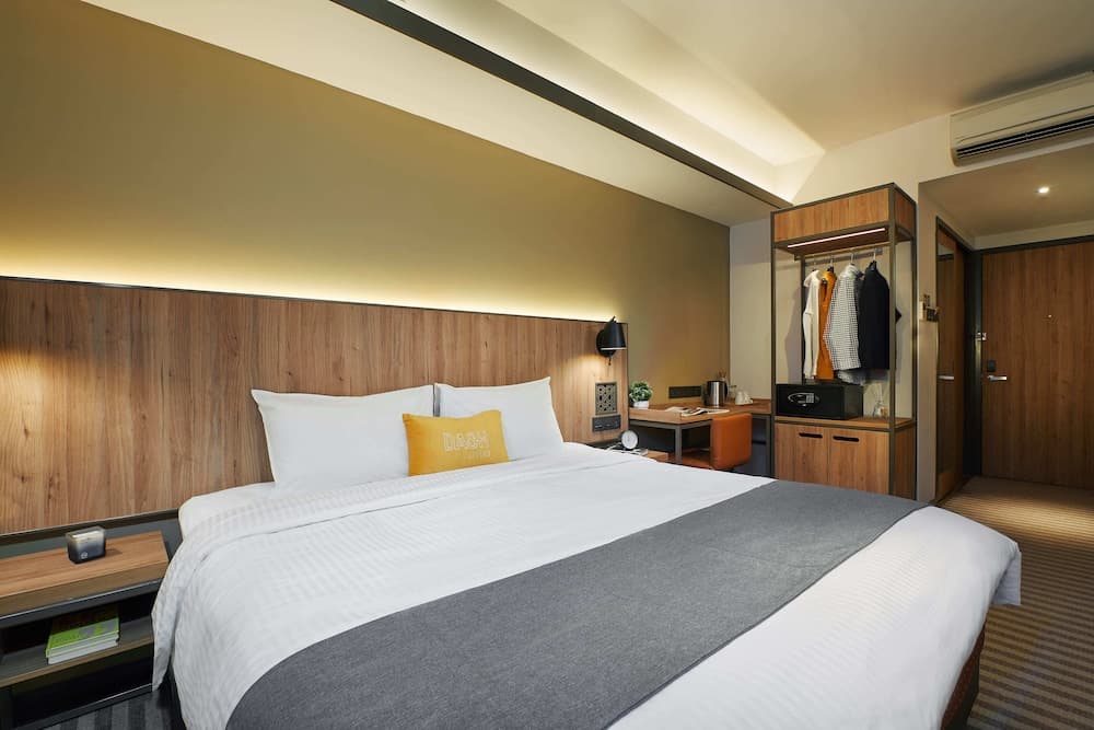 Dash Living Rochor