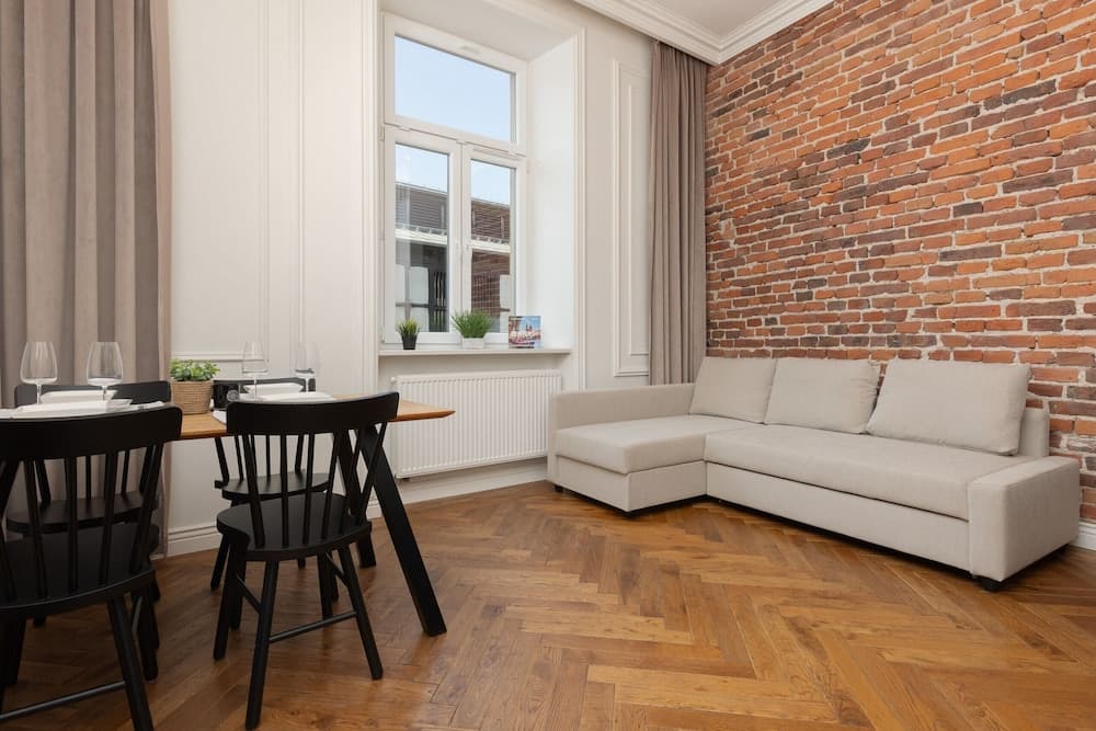 Strzelecka Apartment by Renters Prestige