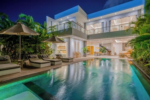 Flores Villa by Betterplace