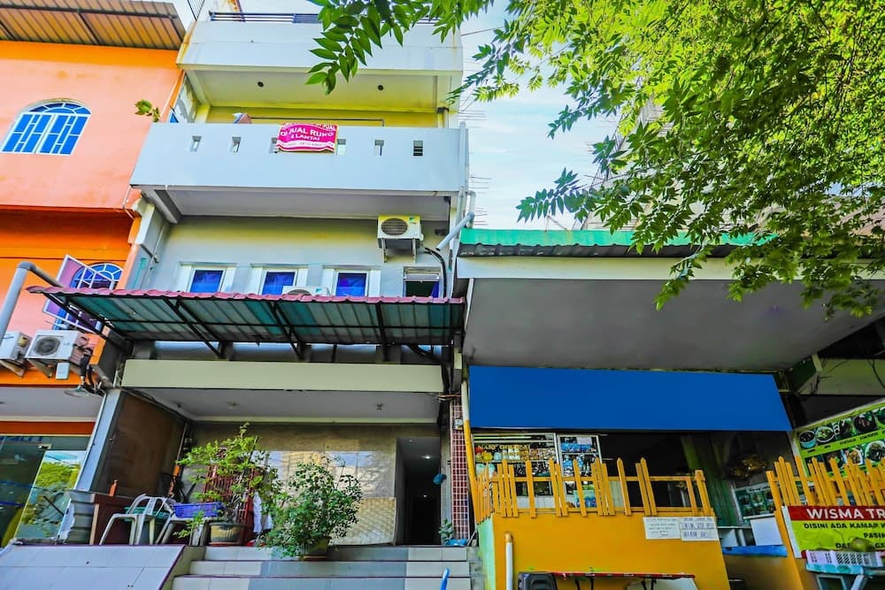 SPOT ON 92492 Pelita Satu