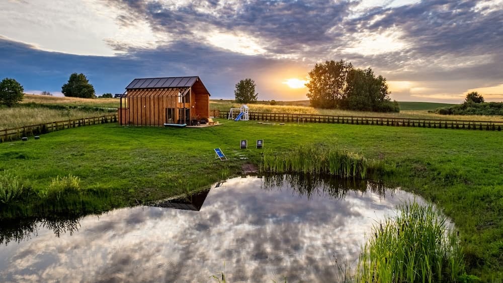 Konaklama yerinin ön cephesi