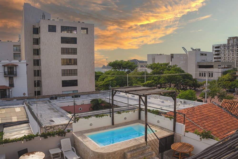 Hotel Puerto Pelicano