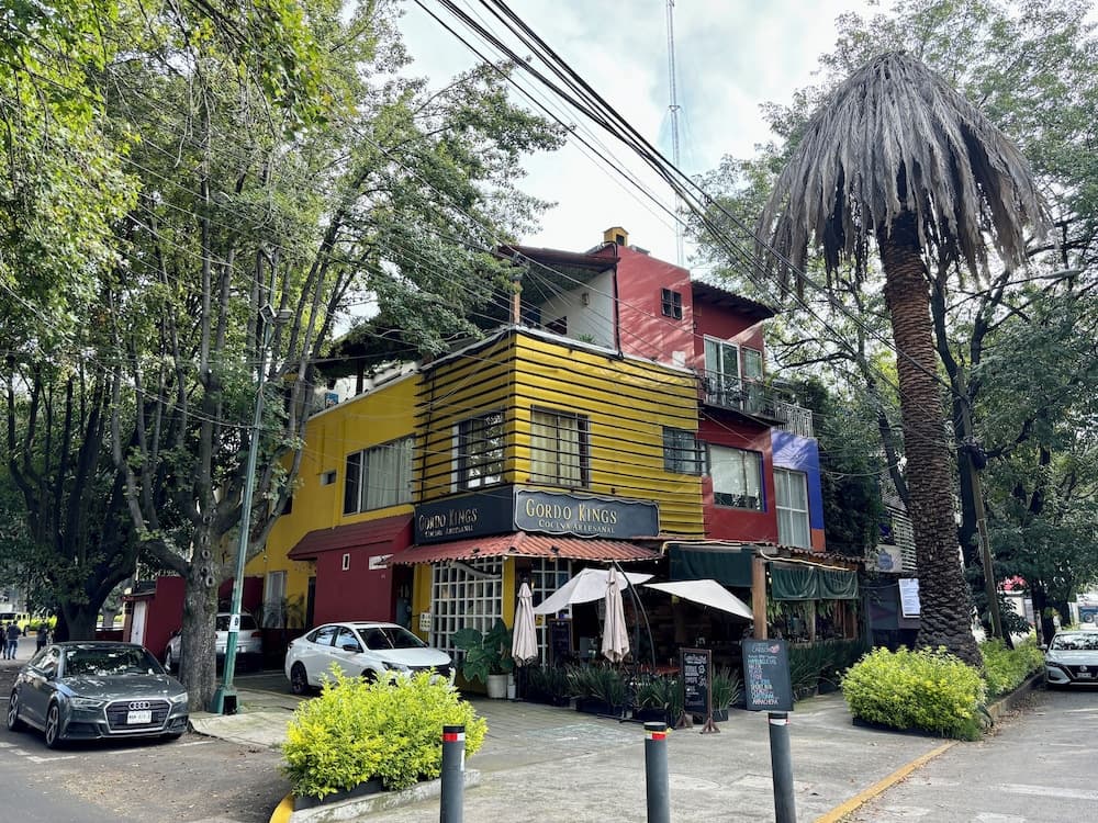 Collection O Casa Anzures Thematic, Mexico City