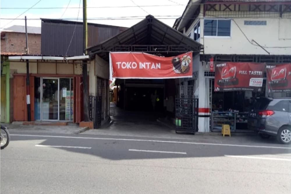 OYO 93071 Home Stay Kembar Syariah