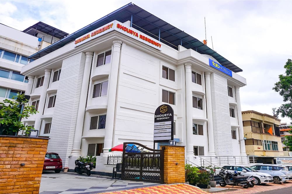 Fabhotel Prime Shourya Residency