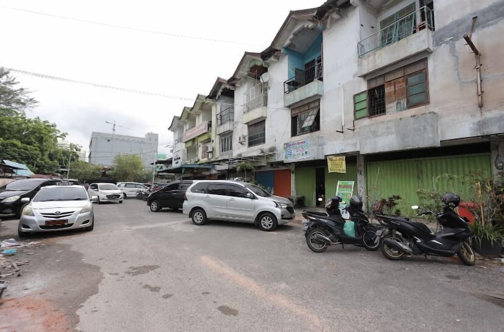 SPOT ON 92715 Joyoakis 2 Homestay SyariahNearMall Nagoya Hill