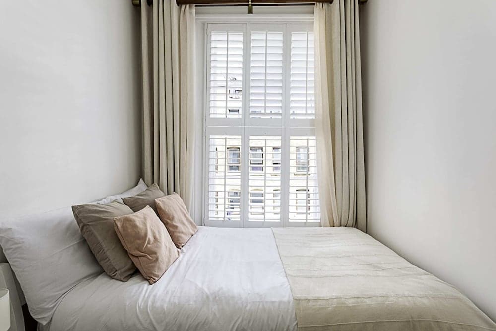 London Bridge Cosy Chic: Your Perfect 1-bed London Retreat