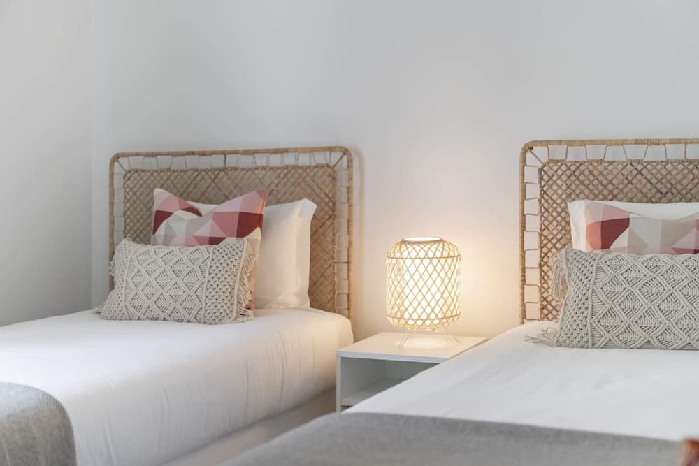 In the Touristic Area and With a Balcony, Casa Branca VI