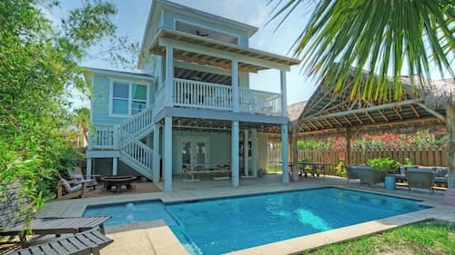 Beach Access Private Pool, Ping-pong, Firepit, Swings, & Views Tipsea Turtle