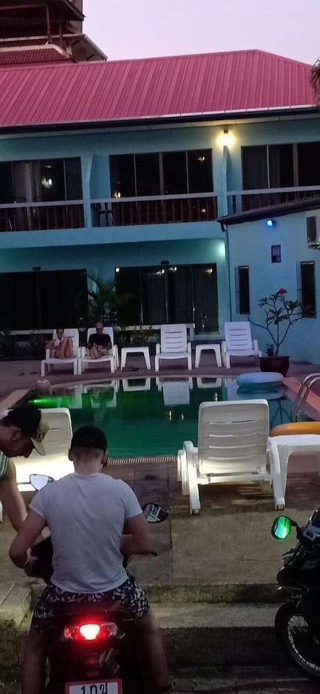 Konaklama yerinin ön cephesi