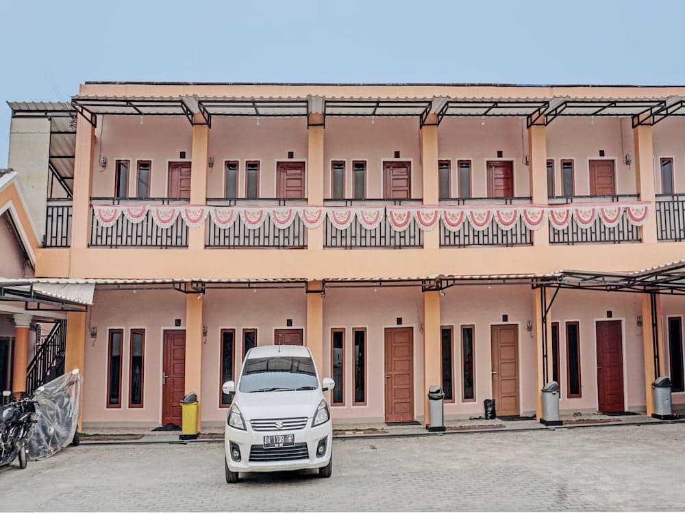 OYO 93187 Kusuma Residence Syariah