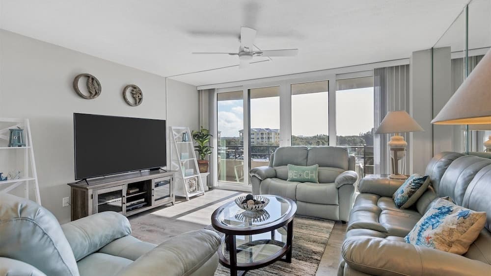 6415 Midnight Pass Road Unit 605