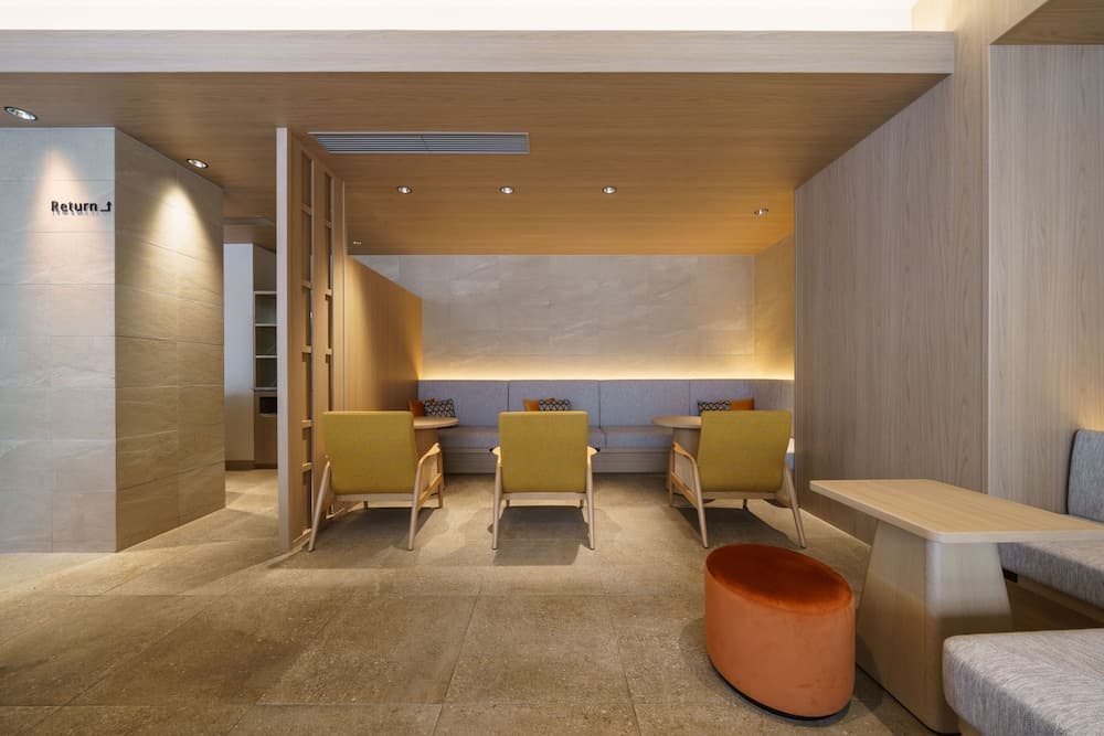 Lobi dinlenme salonu