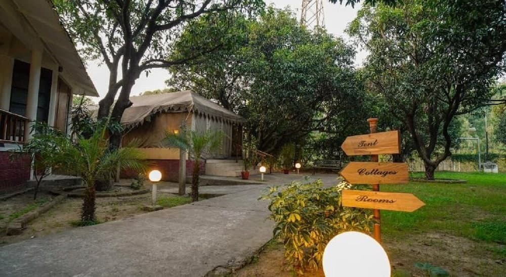 Kailash Farms Earthen Life