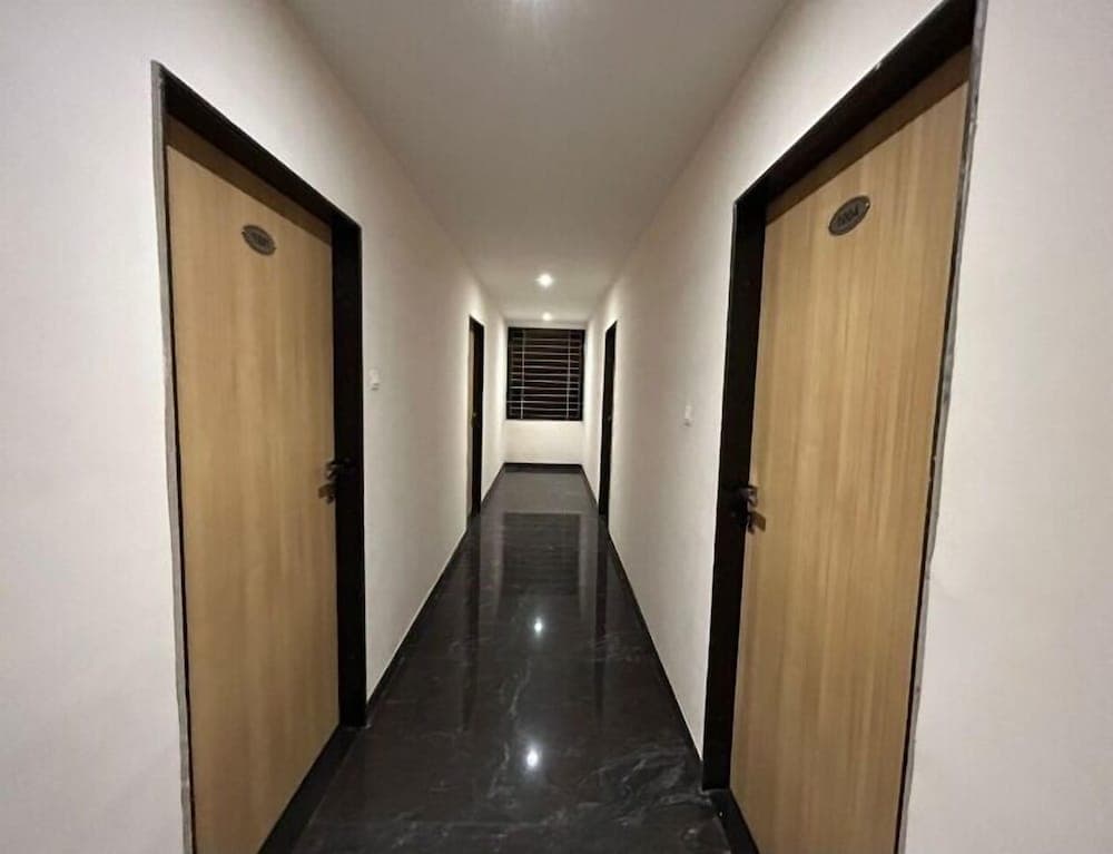 Hotel Simran Regency