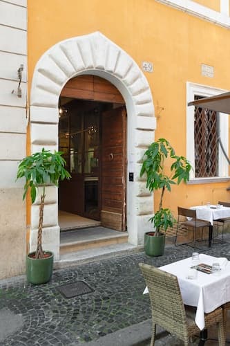 Passpartout Boutique Palace