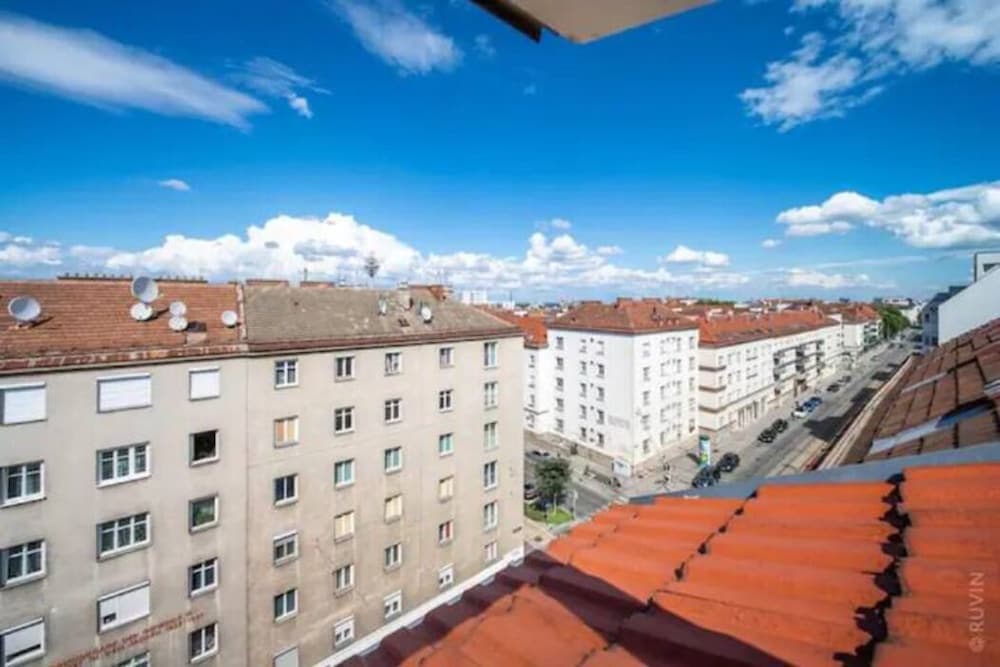 Designer Apartments - Near Reumannplatz