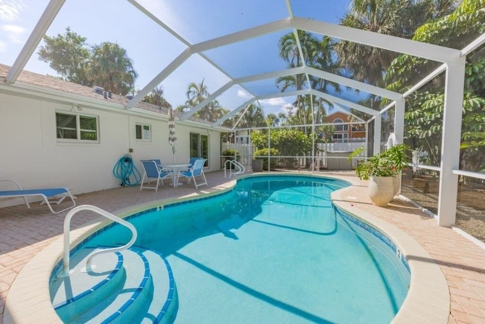 Wait N' Sea- Previously Millertime 3 Bedroom Home by RedAwning