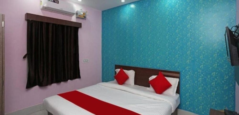 Goroomgo Savashi Puri