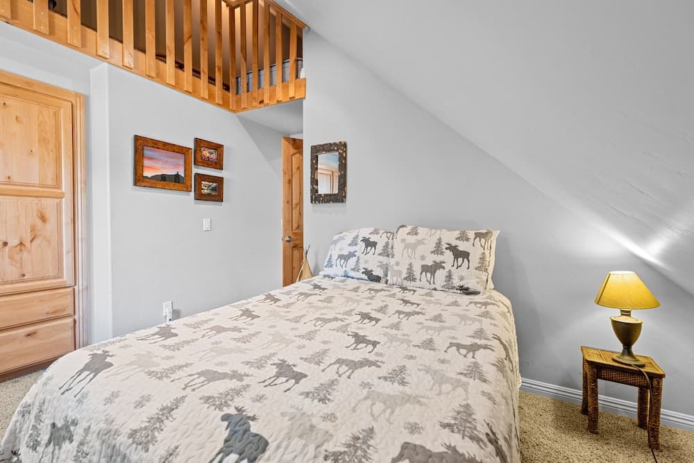 Summit Condo
