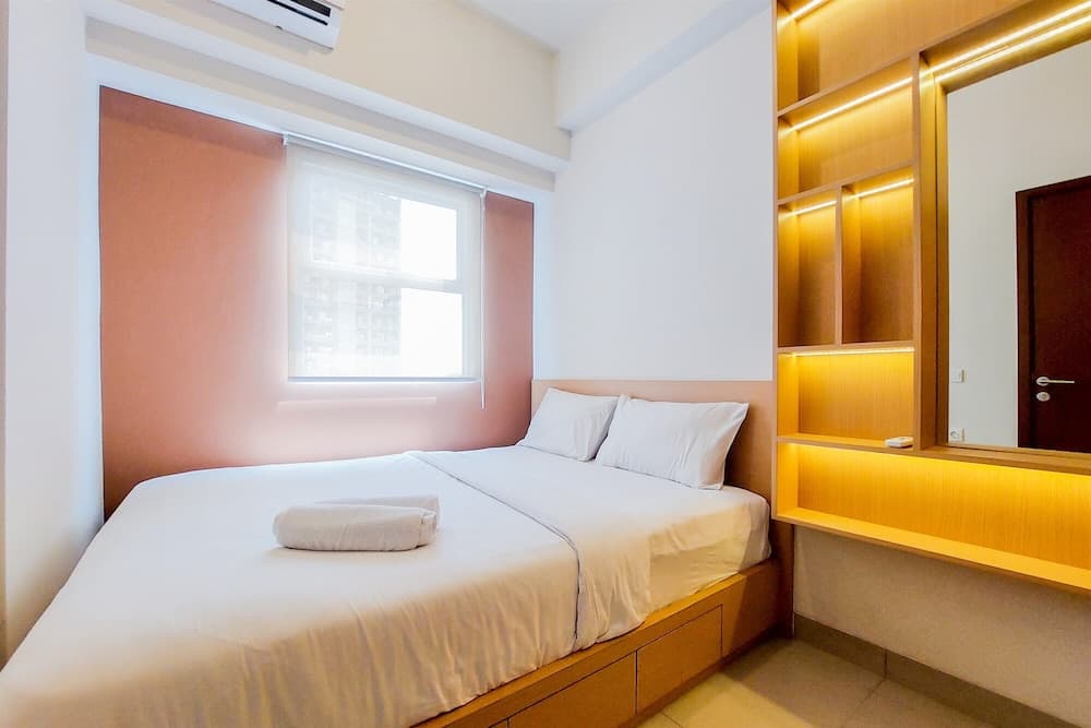 Comfortable And Warm 2Br Parkland Avenue Apartment