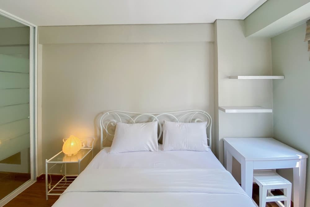 Homey And Modern 1Br At Kebagusan City Apartment