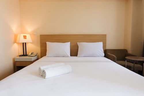 Strategic And Comfy 1Br At Braga City Walk Apartment
