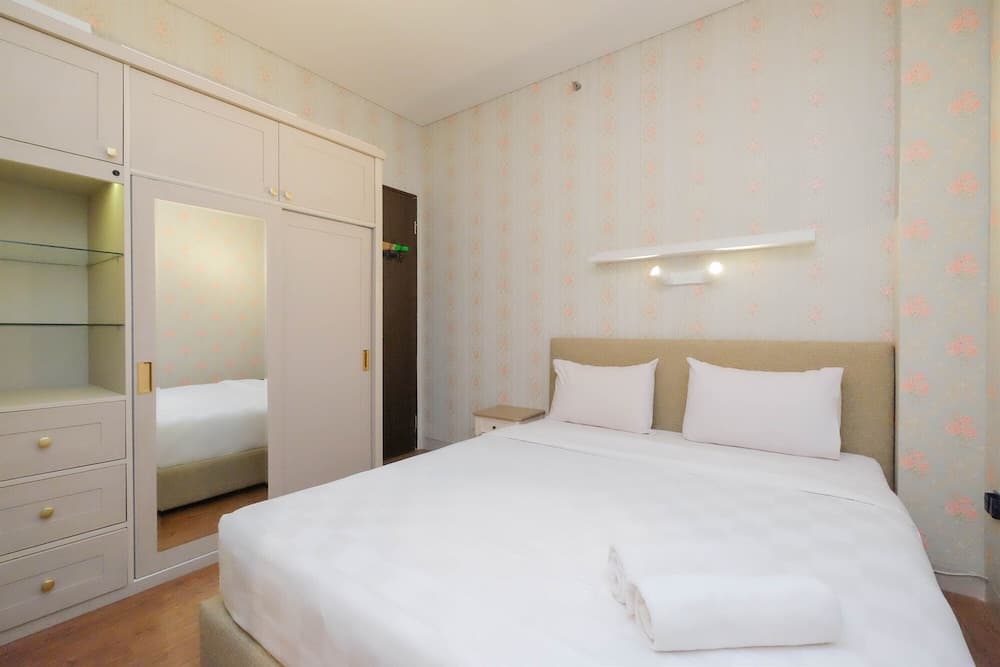 Modern And Good Deal 2Br At Transpark Cibubur Apartment