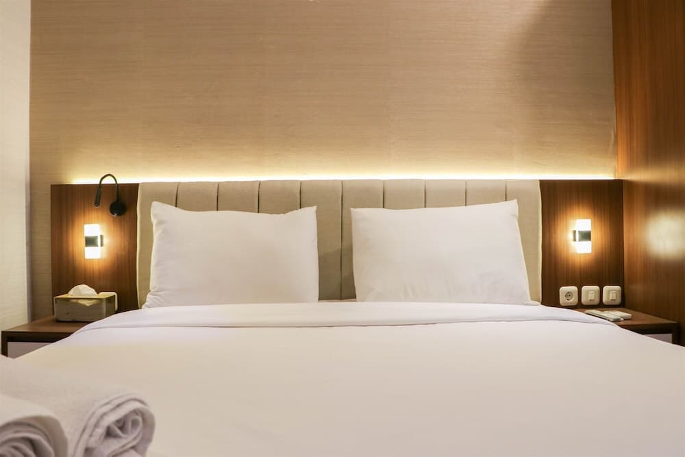 Strategic And Elegant 1Br The Mansion Kemayoran Apartment Near Jiexpo