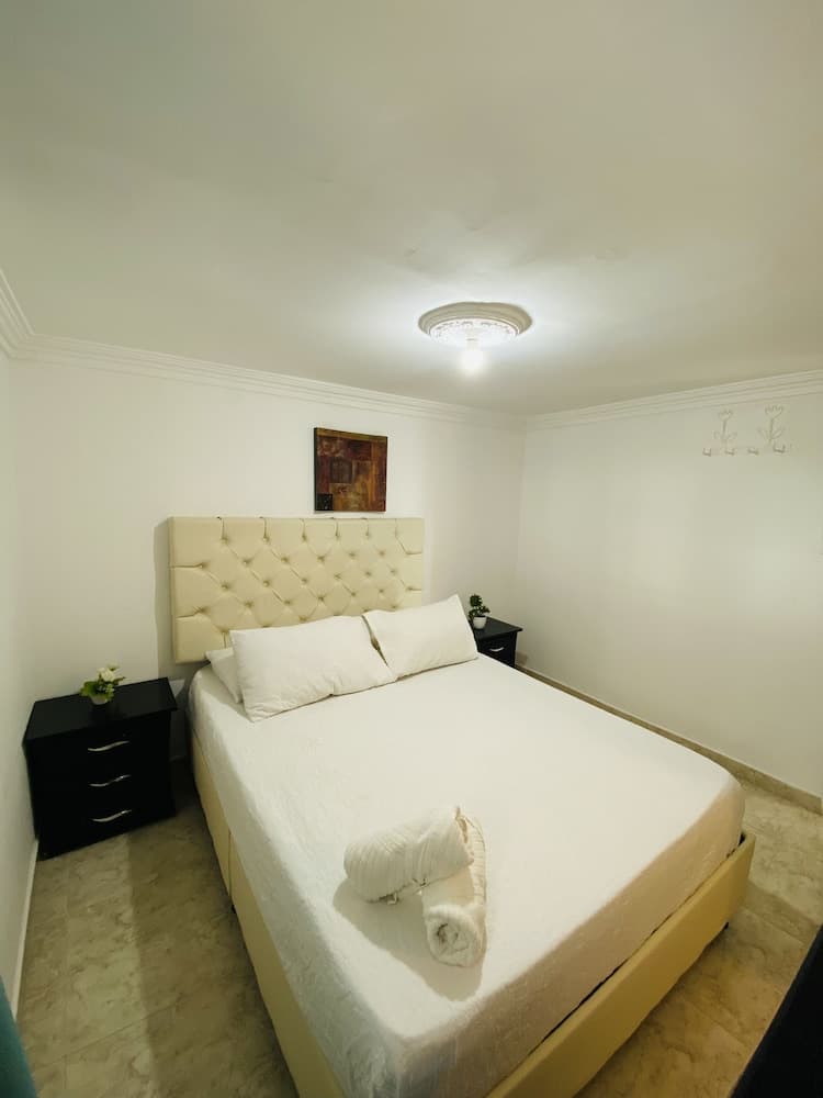 Hotel West California