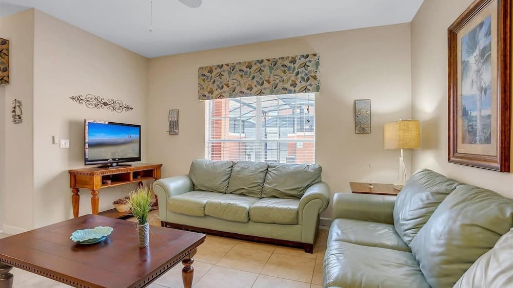 8968 Cuban Palm Road