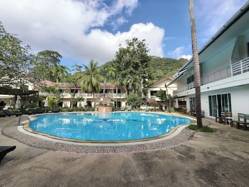 V Beach Resort