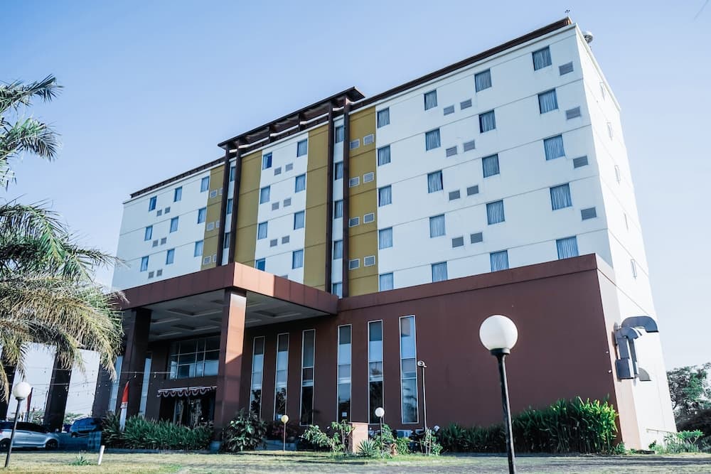 Liberta Hotel Grand Sayang Makassar