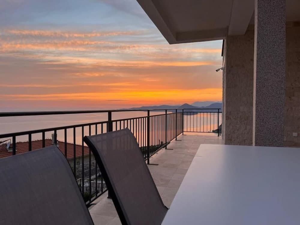 Family Vacation Villa Rezevici