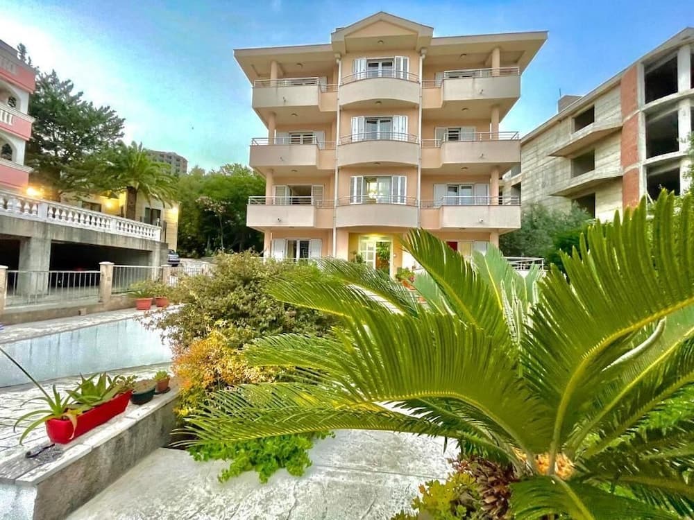 Apartments Boreta Becici