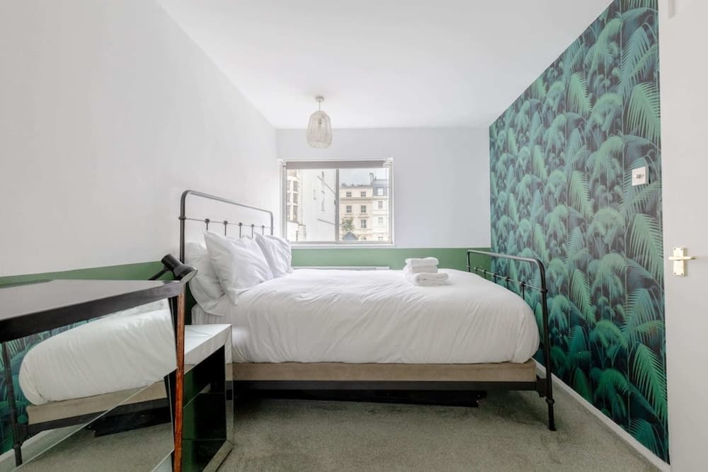 Cosy 1bedroom Flat - 2 Min Walk to Kensington Gardens!