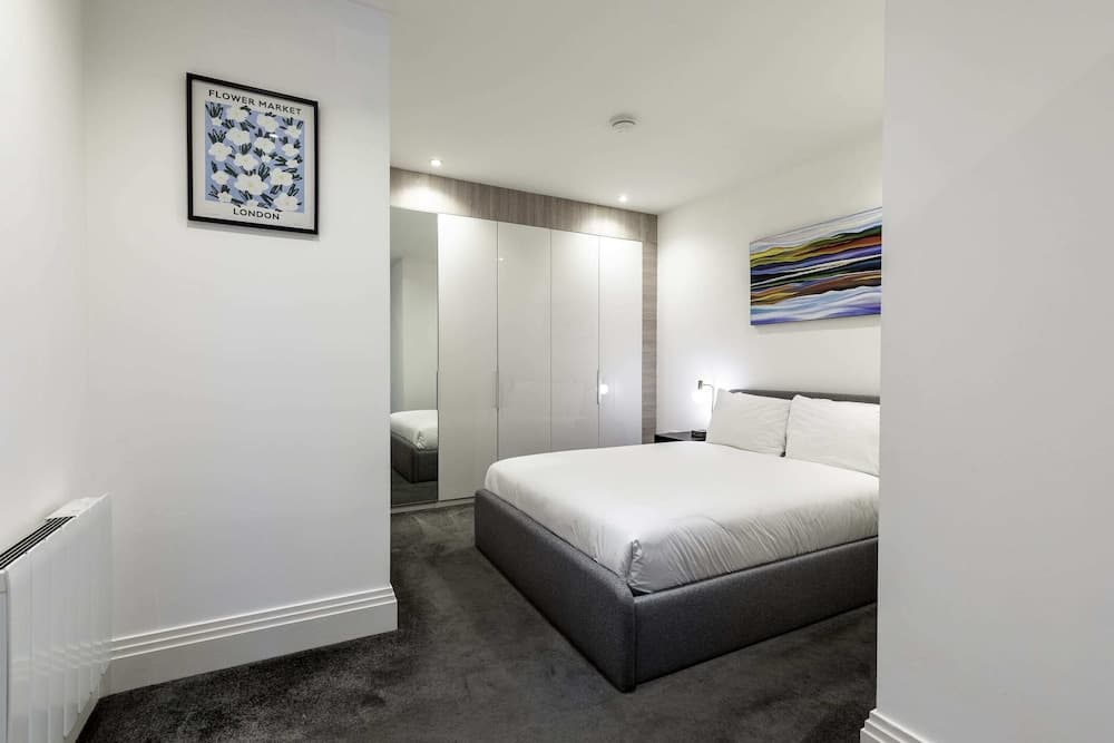 Beautiful One Bed Abode In East Putney