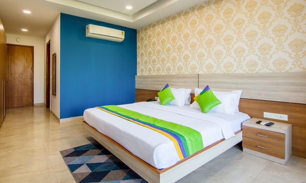 Treebo FlxHo Trio, Medanta Medicity Gurgaon