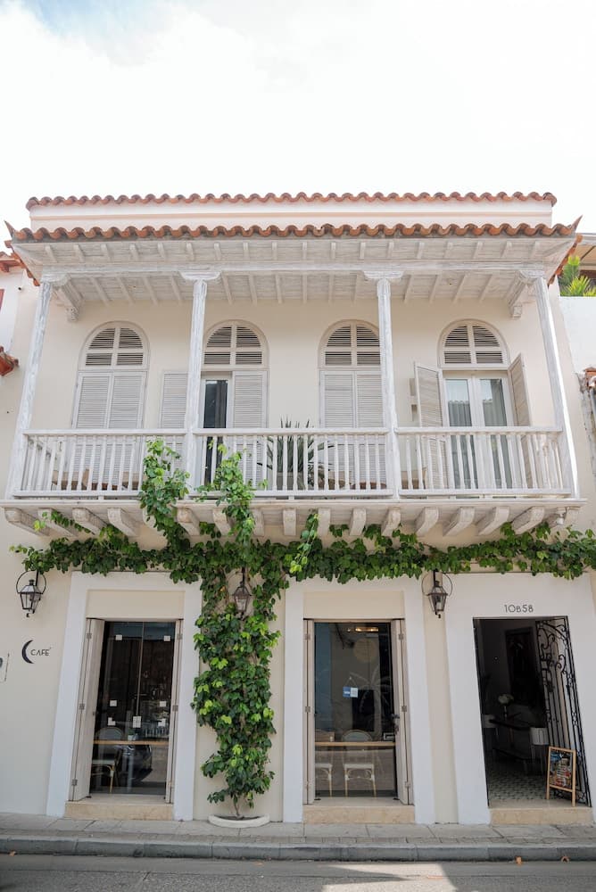 Lunala Hotel Boutique