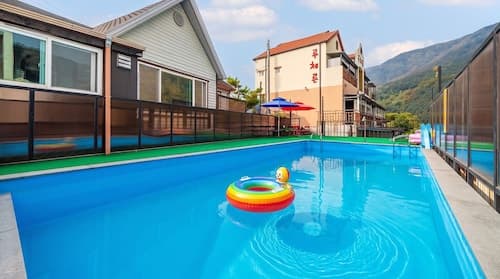 Gapyeong Lucerne Kids Spa Pension