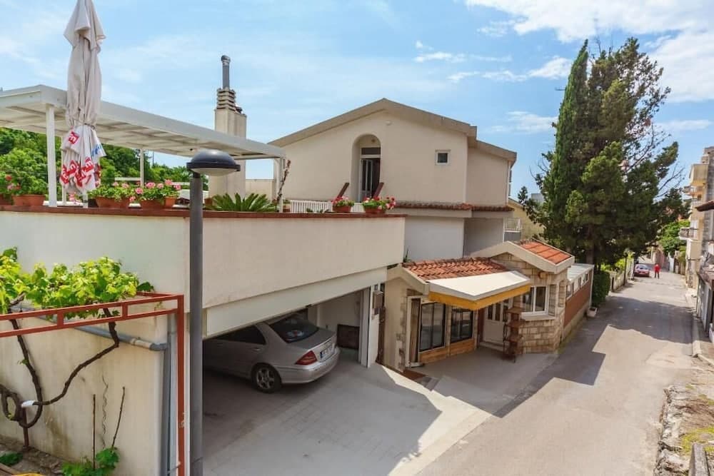 Apartments Harmonija