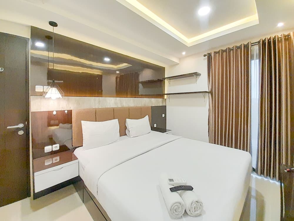 Spacious And Elegant 1Br At Patraland Amarta Apartment